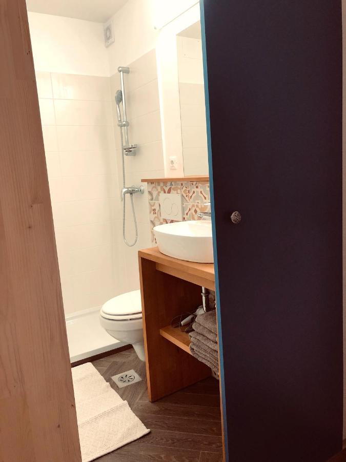 B&B Mad Mountain Robidisce Luaran gambar