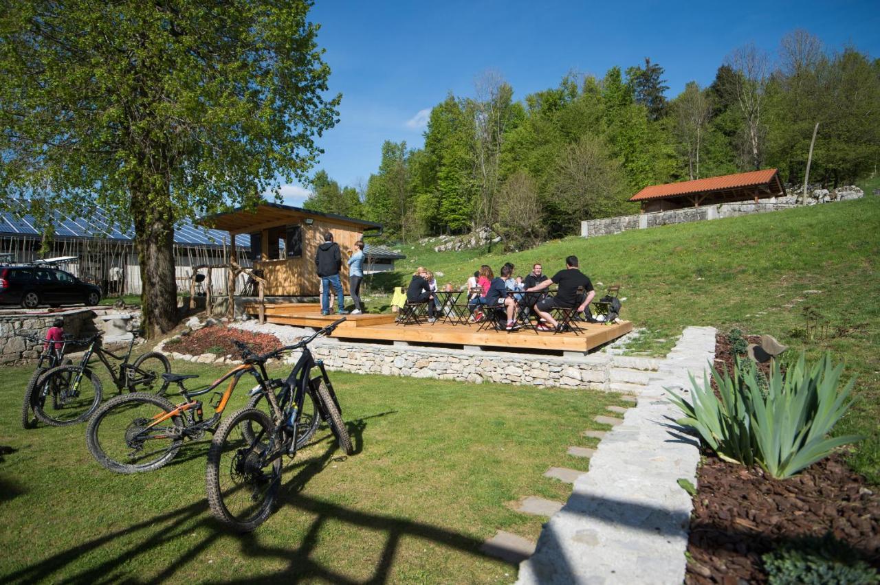 B&B Mad Mountain Robidisce Luaran gambar